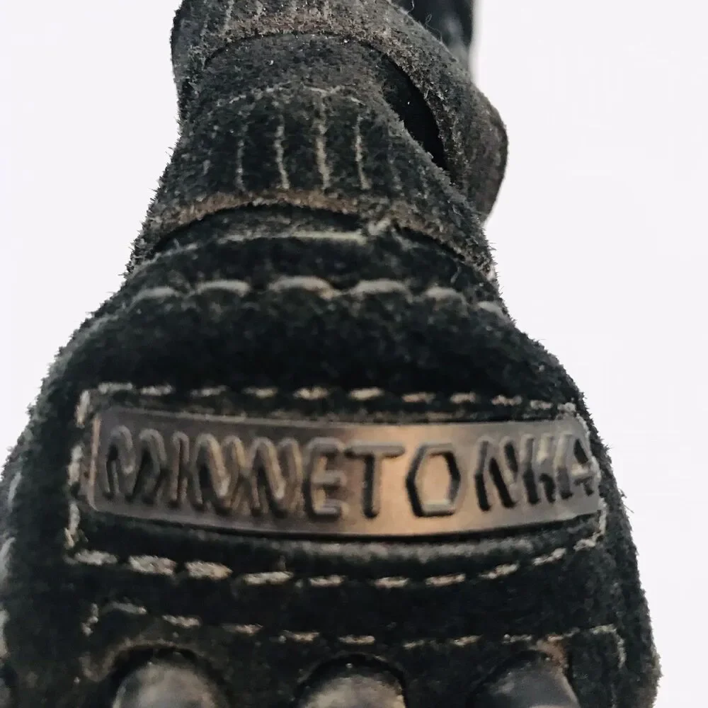 Minnetonka 459 moccasins